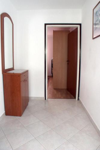 Gambar di galeri bagi Apartments by the sea Duga Luka - Prtlog, Labin - 2367 di Drenje