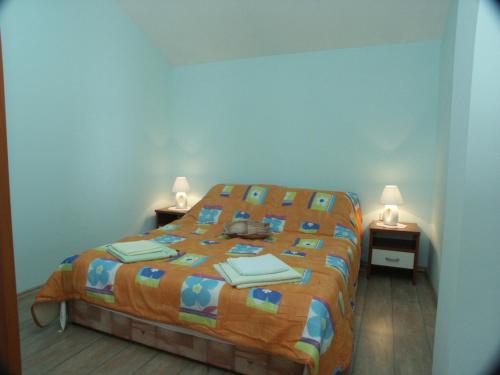Postel nebo postele na pokoji v ubytování Apartment Crikvenica 2354d