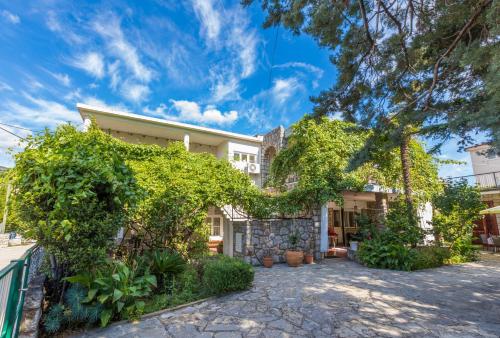 Apartments with parking space Selce, Crikvenica - 2381