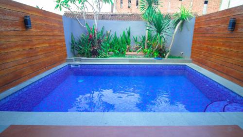 Πισίνα στο ή κοντά στο Vila Dolby with Private Pool by Masterpiece Villa