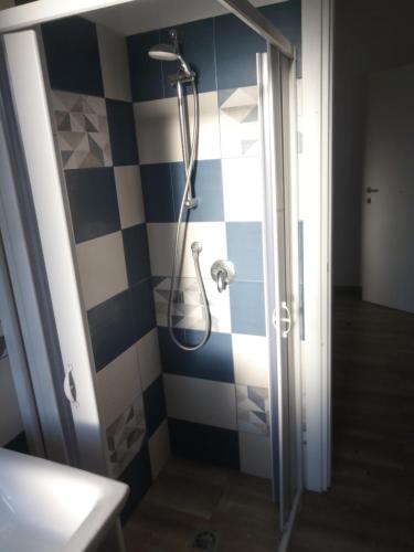 Koupelna v ubytování Apartment with terrace - dai fratelli Gurrieri