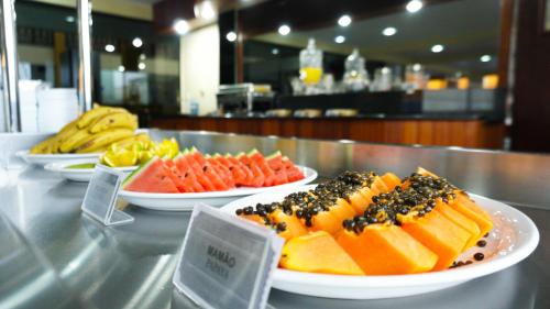 Makanan di atau berdekatan hotel