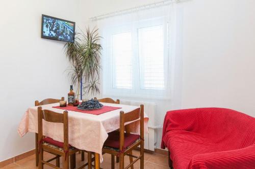 Nápoje v ubytovaní Apartments by the sea Podgora, Makarska - 2604