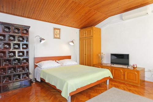 Apartment Podgora 2614c