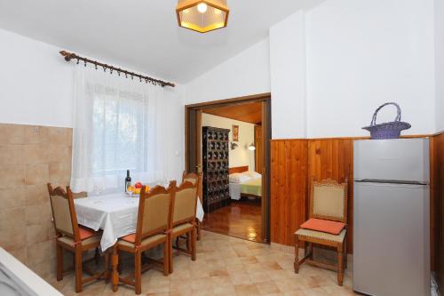 Apartment Podgora 2614c