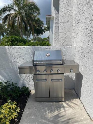 Villa at St. James Place “H”, Luxury, Pet Friendly photo 12