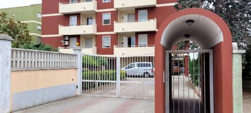 Budova, v ktorej sa apartmán nachádza