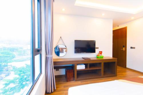 Μια τηλεόραση ή/και κέντρο ψυχαγωγίας στο Hong Ngan Hotel