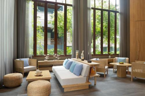 Istumisnurk majutusasutuses Mercure Rayong Lomtalay Villas & Resort
