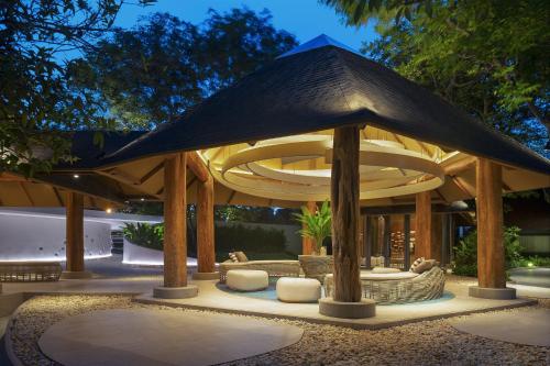 Foto sihtkohas Mae Pim asuva majutusasutuse Mercure Rayong Lomtalay Villas & Resort galeriist