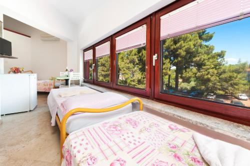 Near beach and Rovinj center 4