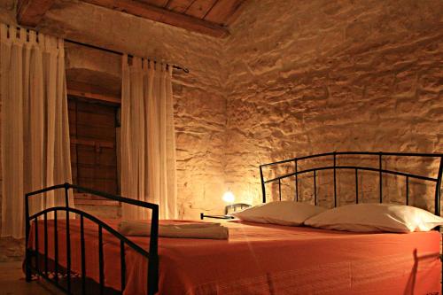 A bed or beds in a room at Family friendly house with a swimming pool Mrkoci, Central Istria - Sredisnja Istra - 13003