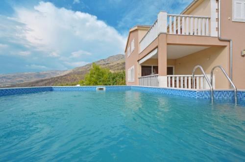 Family friendly house with a swimming pool Podstrana, Split - 12918