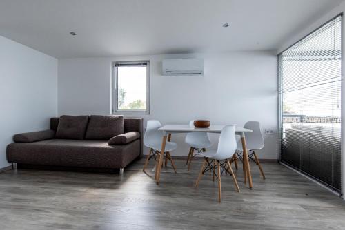 Posezení v ubytování Panoráma Úszóház 1