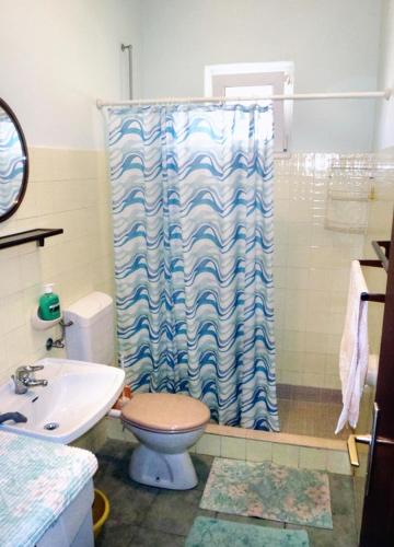 Apartments with parking space Supetar, Brac - 2850