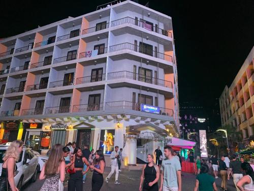 Foto dalla galleria di Paceville Apartments a San Giuliano