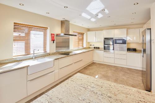 Host & Stay - Cliff Road – Photos 2