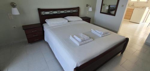Ένα ή περισσότερα κρεβάτια σε δωμάτιο στο ΑRILLA STUDIOS