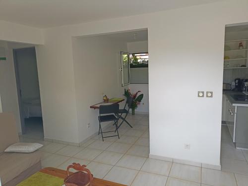 Kuchyň nebo kuchyňský kout v ubytování Bungalow Milo