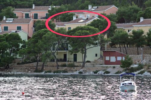 Apartments by the sea Rogoznica - 3262