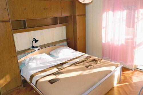 Studio Palit 3195a