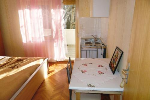 Studio Palit 3195a