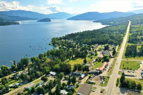 an aerial view of a town next to a body of water at Sorrento Inn Motel in Sorrento