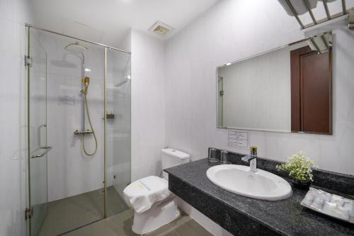 Phòng tắm tại Platinum Beach Hotel & Apartment