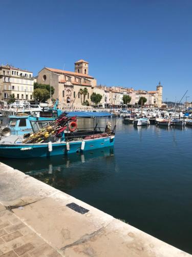 Appartement à 2 pas du Port de la Ciotat