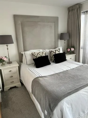 Cardiff luxury apartments photo 27