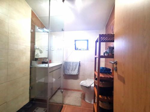 Ένα μπάνιο στο Lovely Room Silves