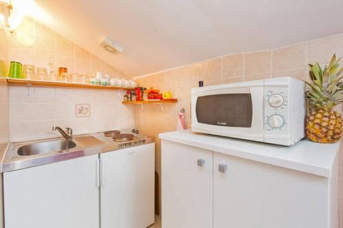 Apartments with a parking space Mlini, Dubrovnik - 4774