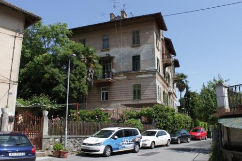Zdjęcie z galerii obiektu Apartments with a parking space Opatija - 3436 w mieście Opatija