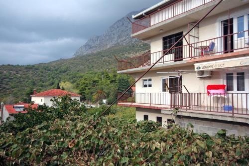 Výhľad na hory alebo výhľad na hory priamo z apartmánu