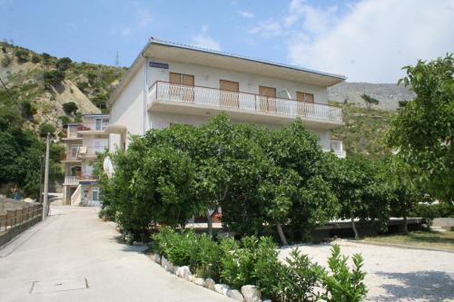 Apartments by the sea Duce, Omis - 2731