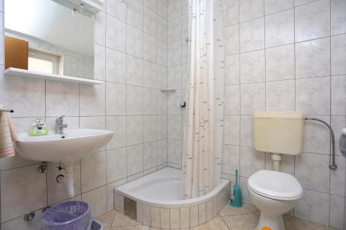 Kúpeľňa v ubytovaní Apartment Stanici 2818d