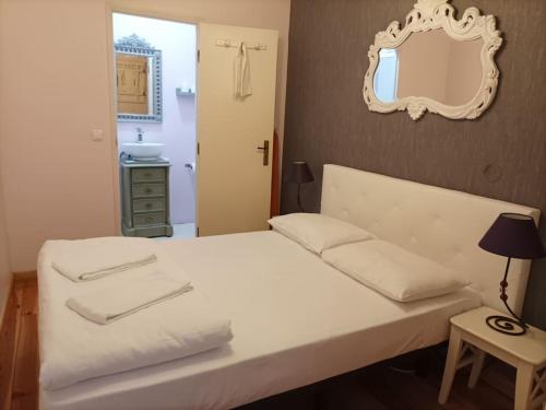 Postel nebo postele na pokoji v ubytování 2 Bedroom, 2 Bathroom With Terrasse - Palma Residence