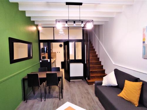 Appartement La Bourboule, 2 pièces, 4 personnes - FR-1-667-36