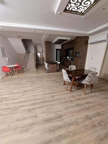 Near Mall Masr - Families only - 6 october - Luxury town house