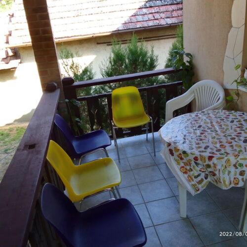 Ruang duduk di István Apartman