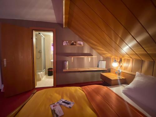 Gallery image of Honolulu Hotel in Bregenz