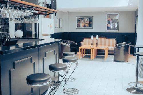 Kuchyň nebo kuchyňský kout v ubytování Nadden Hotell & Konferens