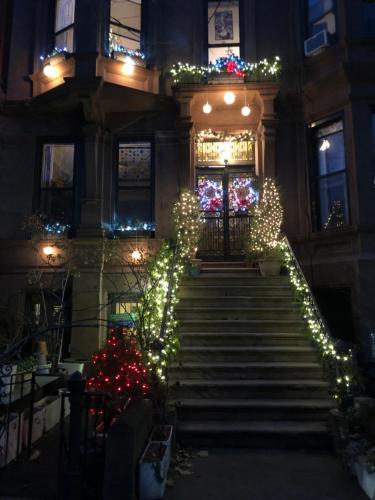 Brownstone loft 30 day bookings – Photos 2