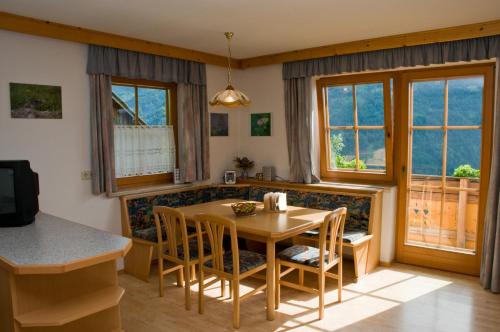 A seating area at Lercherhof