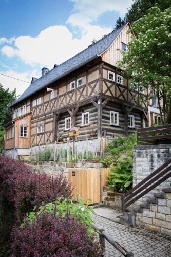 アパートメントが所在する建物