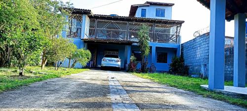 Bangunan di mana terletaknya rumah percutian