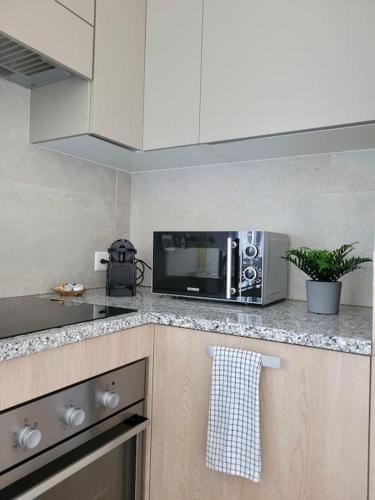 Apartment PALMA - Central & Cozy with Free Private Parking