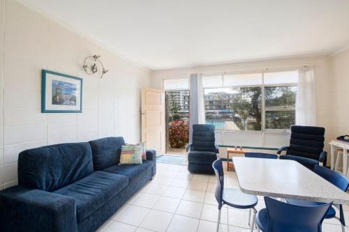 Χώρος καθιστικού στο Forster Holiday Lodge 03