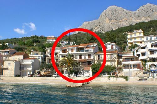 Apartments by the sea Podgora, Makarska - 5241