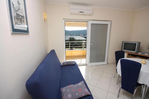 Area tempat duduk di Apartments by the sea Vinisce, Trogir - 5229